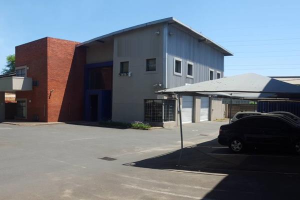 We are pleased to offer this 460m2 upmarket standalone office block for sale in a prime ...