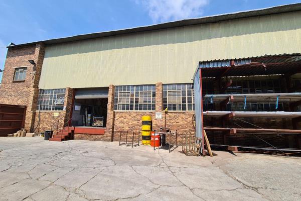 Industrial factory TO LET in Eastleigh. Stand Size - 4000m2. Factory Size - 1800m2. Covered Area - 295m2. Office Area - 250m2 

3 x ...