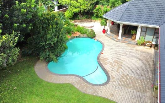 6 Bedroom House for sale in Modimolle