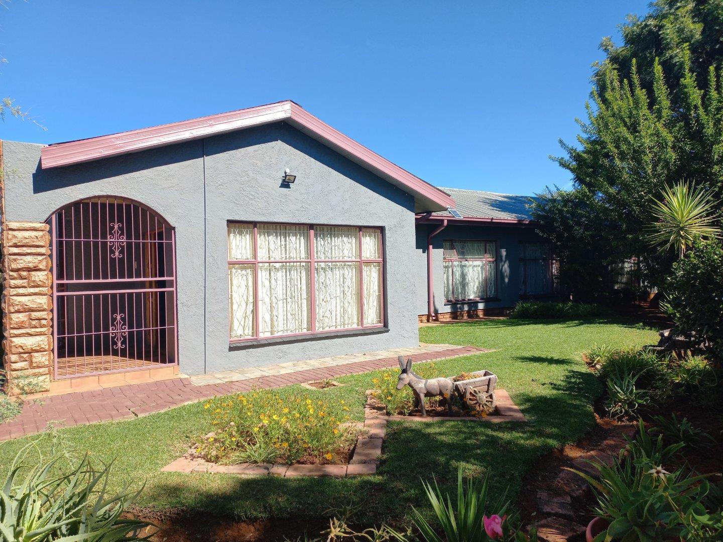 5 Bedroom House for sale in Carters Glen P24113005556