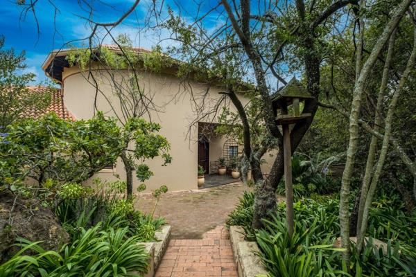 NORTH RIDING/SUNDOWNER BORDER

Owner Asking R12m but will consider qualified offers ...