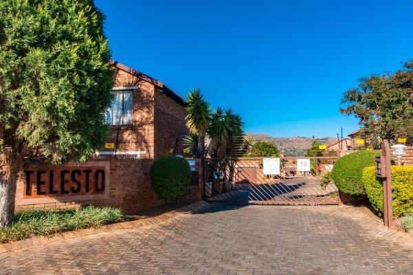 Well Kept, neat duplex unit to rent in Wilgeheuwel close to Curro Academy.
3 Bedrooms ...