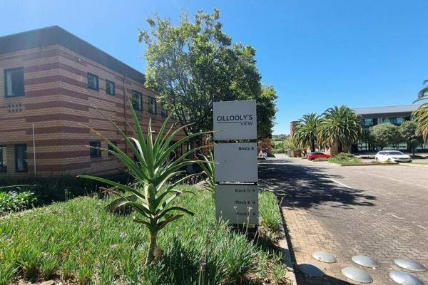 A 410sqm office space is available for lease at Gillooly’s View in Bedfordview. This ...