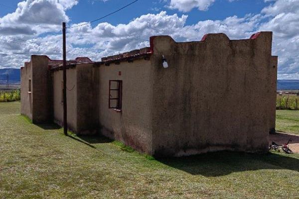 This house is near schools, shops and main road. 4116m2 and has a rondavel.
The property is suitable for farming.

Call today for ...