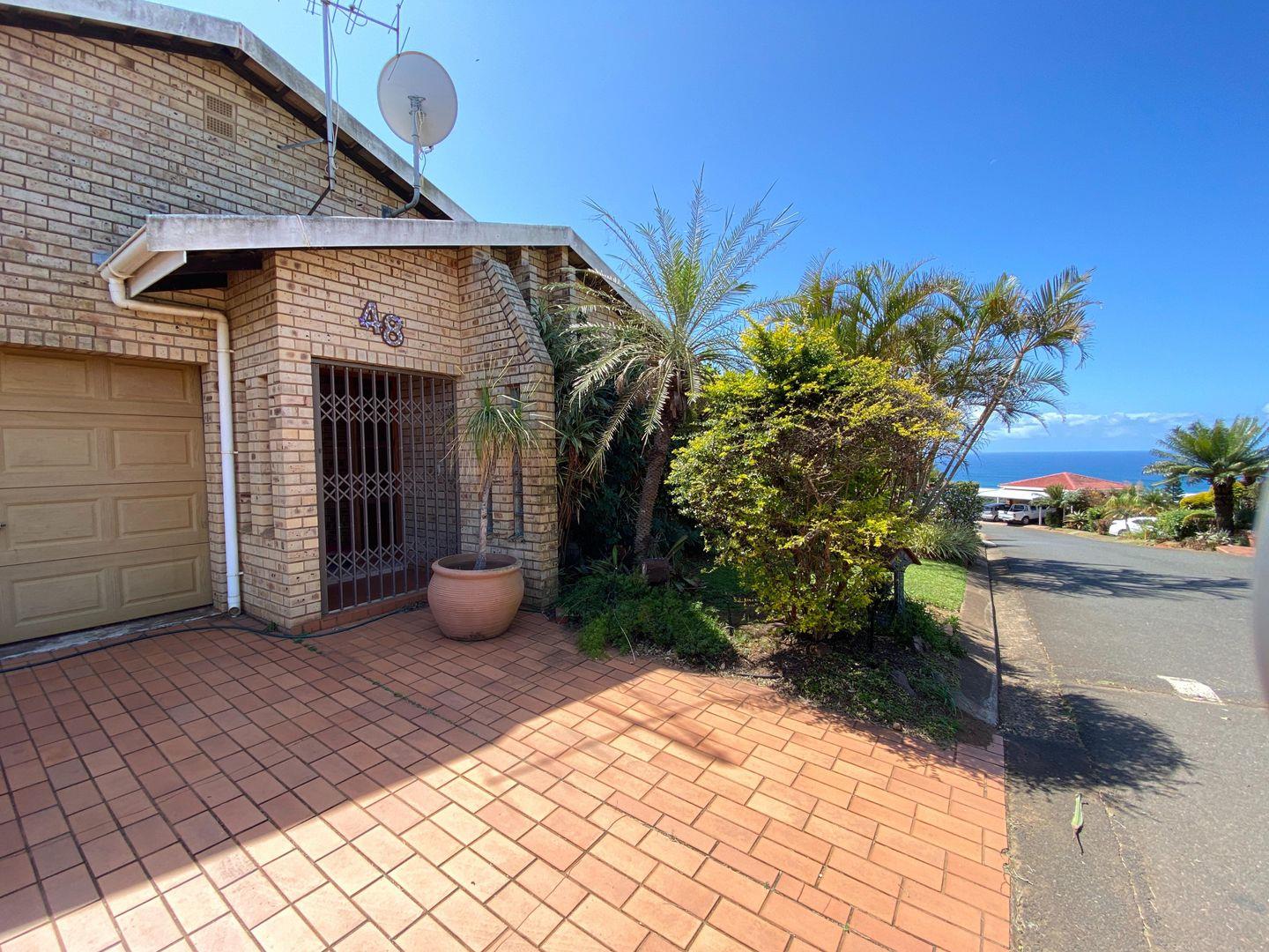 2 Bedroom House for sale in Amanzimtoti P24112611897