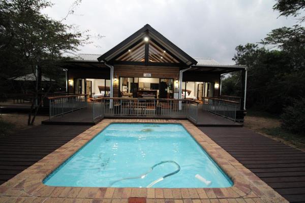 This private game Lodge consists of the main lodge with 2 adjoining master suites and 2 ...