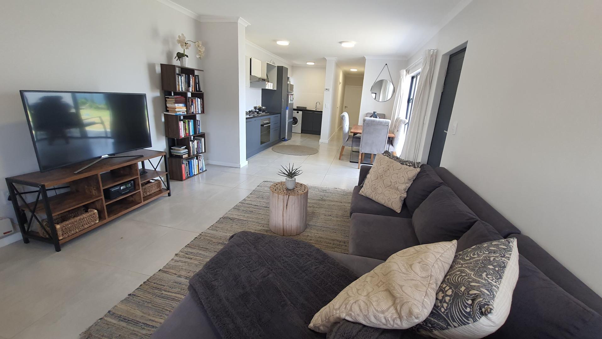 Burgundy Estate Property Townhouses to rent in Burgundy Estate