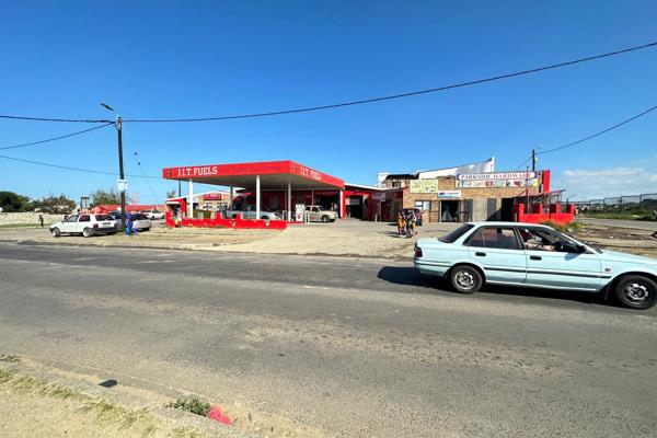 introducing a commercial property to the market.
This petrol station is situated in a prime area on the Parkside main road, close to ...