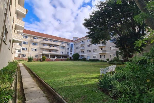 1 Bedroom Apartment at Berkley Square, Rondebosch

it&#39;s ideal for students and ...