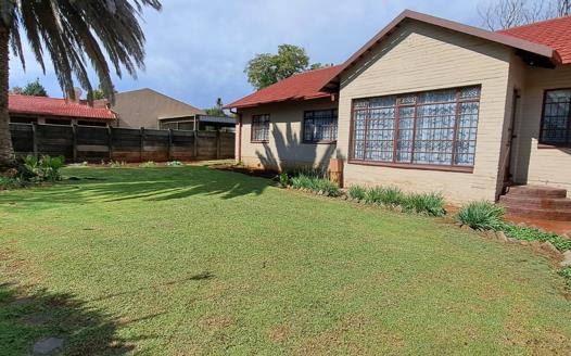 3 Bedroom House for sale in Sasolburg Ext 11