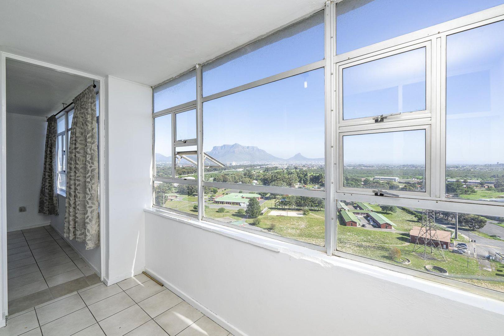 Apartments / flats for sale in Goodwood Goodwood Property