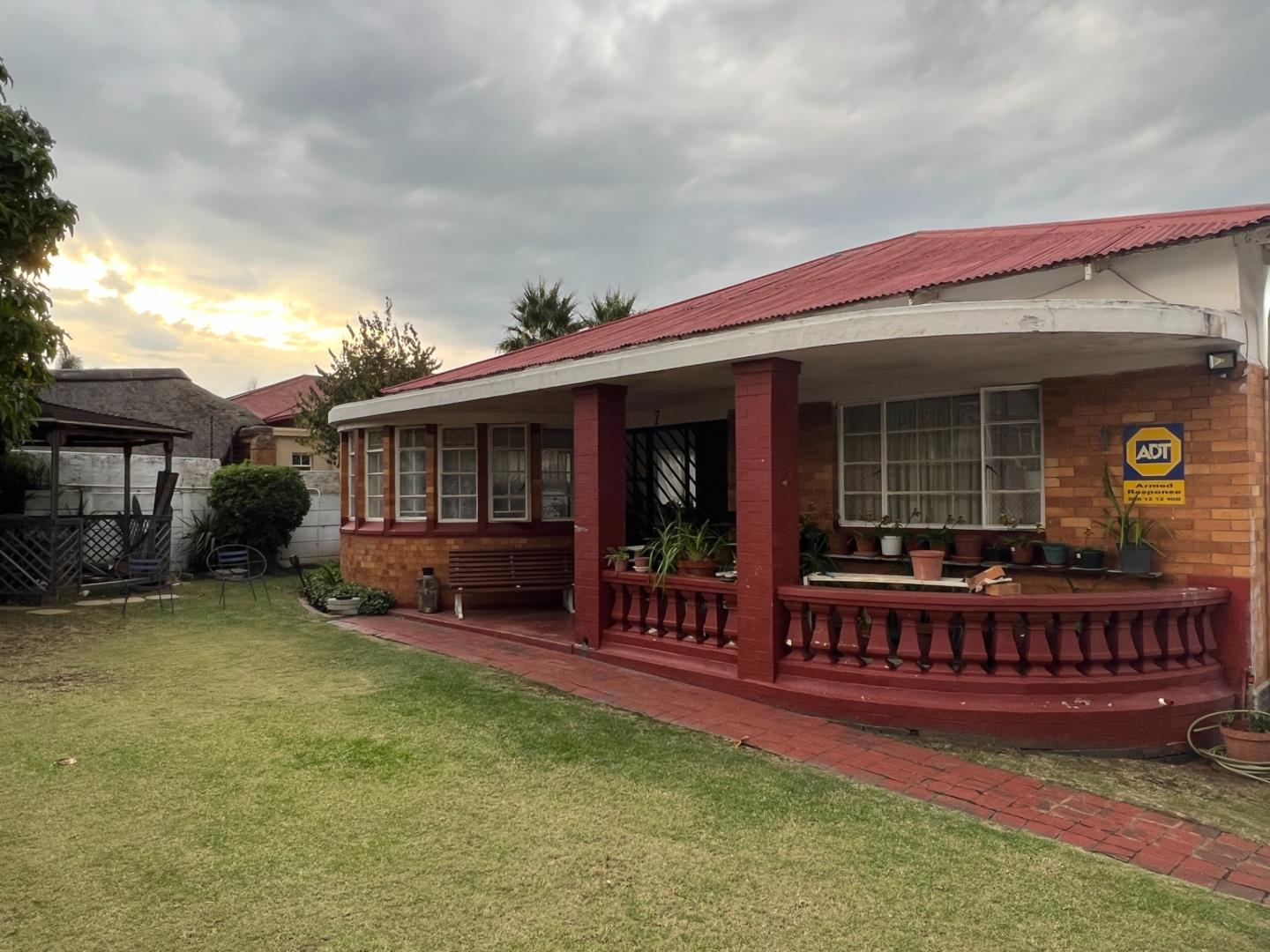 3 Bedroom House for sale in The Hill P24112637654