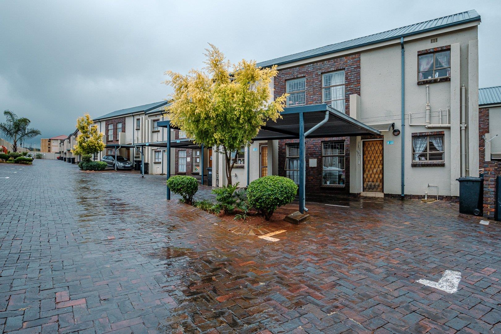 Noordheuwel Property Property and houses for sale in Noordheuwel