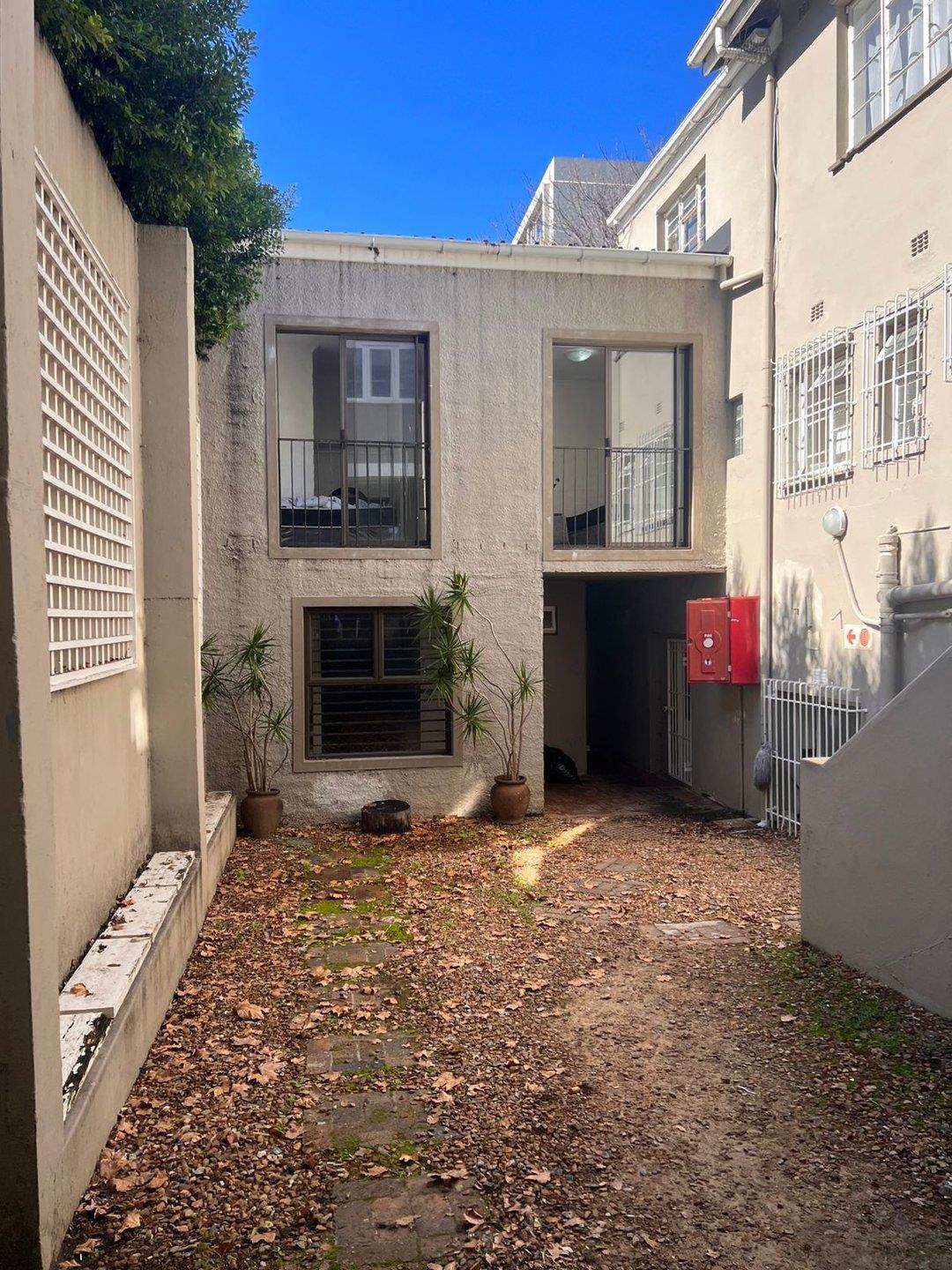 3 Bedroom Apartment / flat to rent in Rondebosch - 25 Main Road - P24 ...