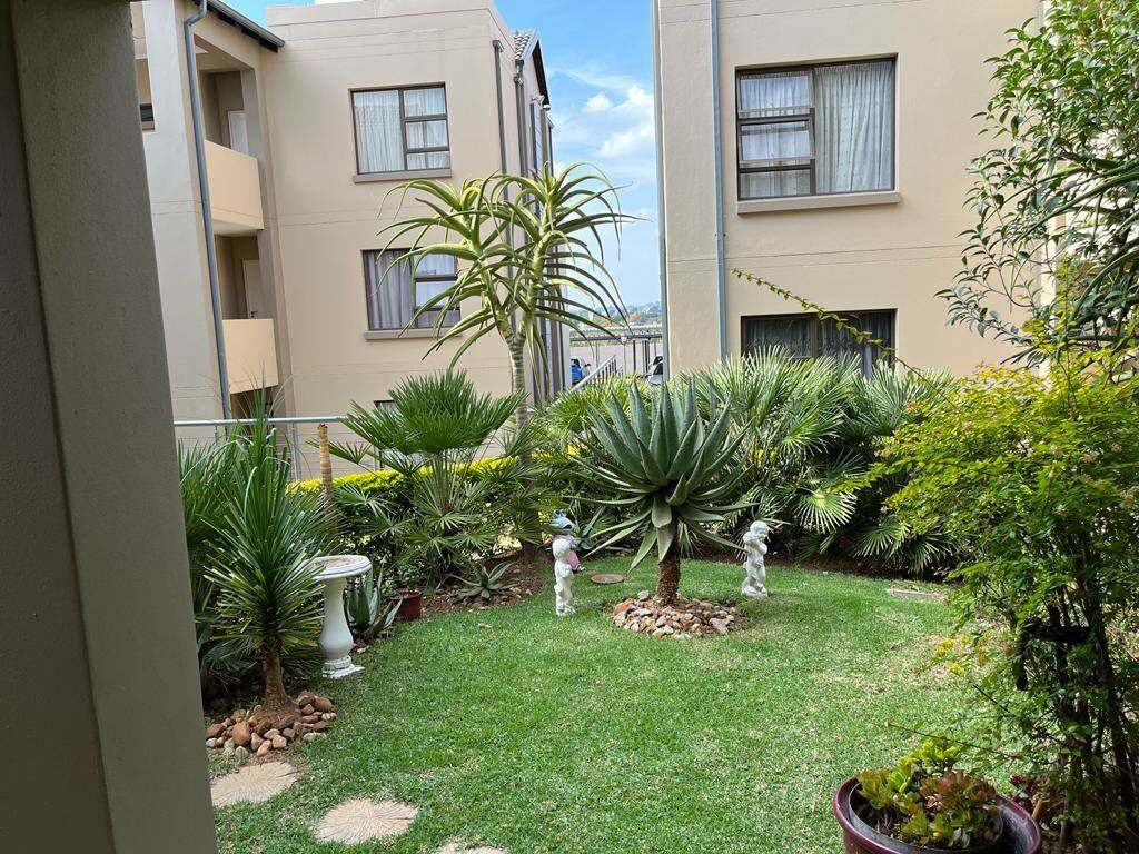 Ruimsig Property Apartments / flats to rent in Ruimsig