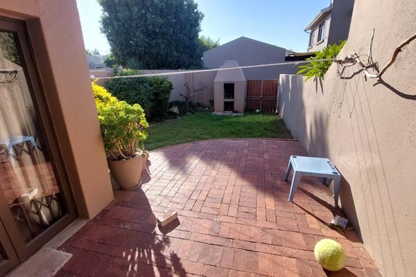 Available: 1 Feb 2025
House:	3 Bedrooms	2 Bathrooms
Parking:	Garage &amp; Gated ...