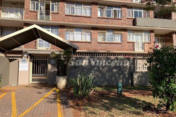The apartment is situated near the shopping center and Sinoville Police Station.

The apartment offers you:

3 Bedrooms

1 Split ...