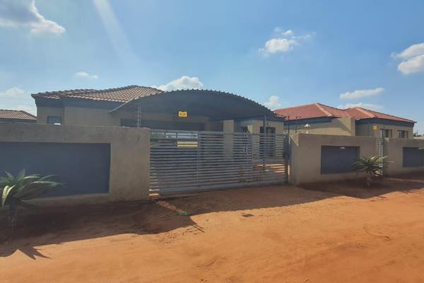 DUAL mandate residential property situated in a very popular village in Lebowakgomo rural. This modern design house is build in a 900 ...