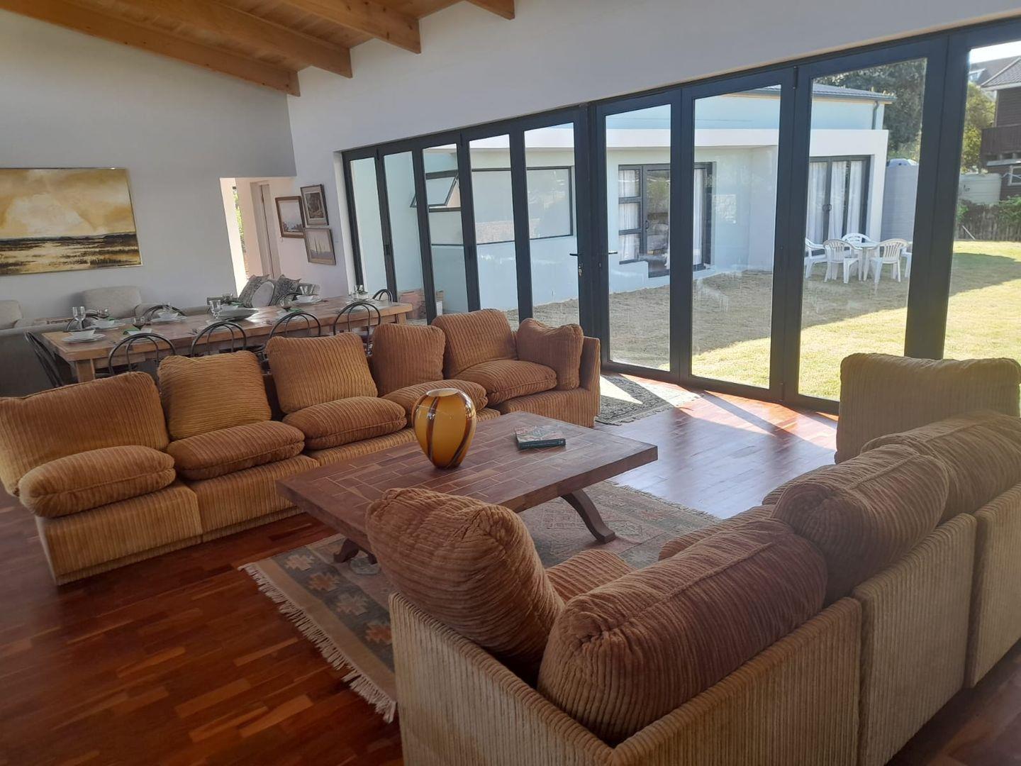 Property and houses to rent in Cape St Francis Cape St Francis