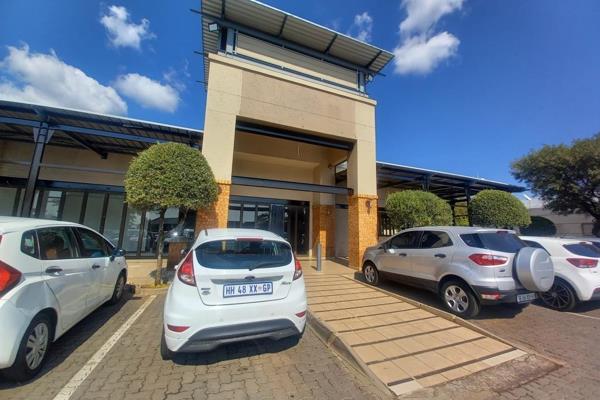 Corner prime retail shop measuring 300sqm now letting in Mooikloof suburb.
Retail space ...