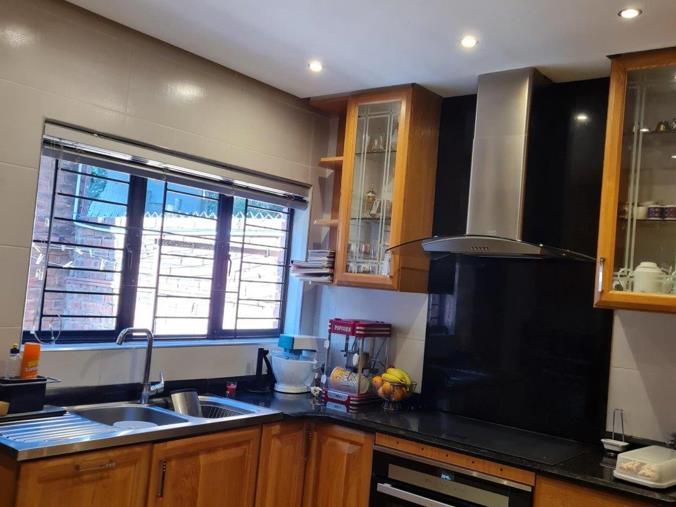 3 Bedroom Townhouse for Sale in Atholl Heights