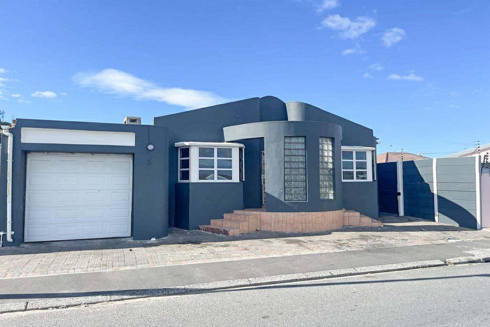 Pelican Park Property Property and houses for sale in Pelican Park