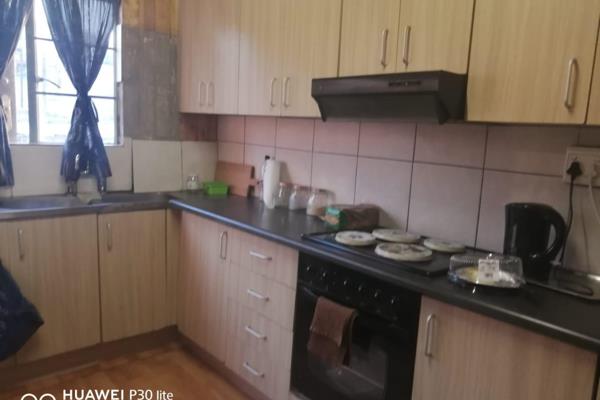 This property in Knysna Hornly is a nice start for any new couple or small family who is ...