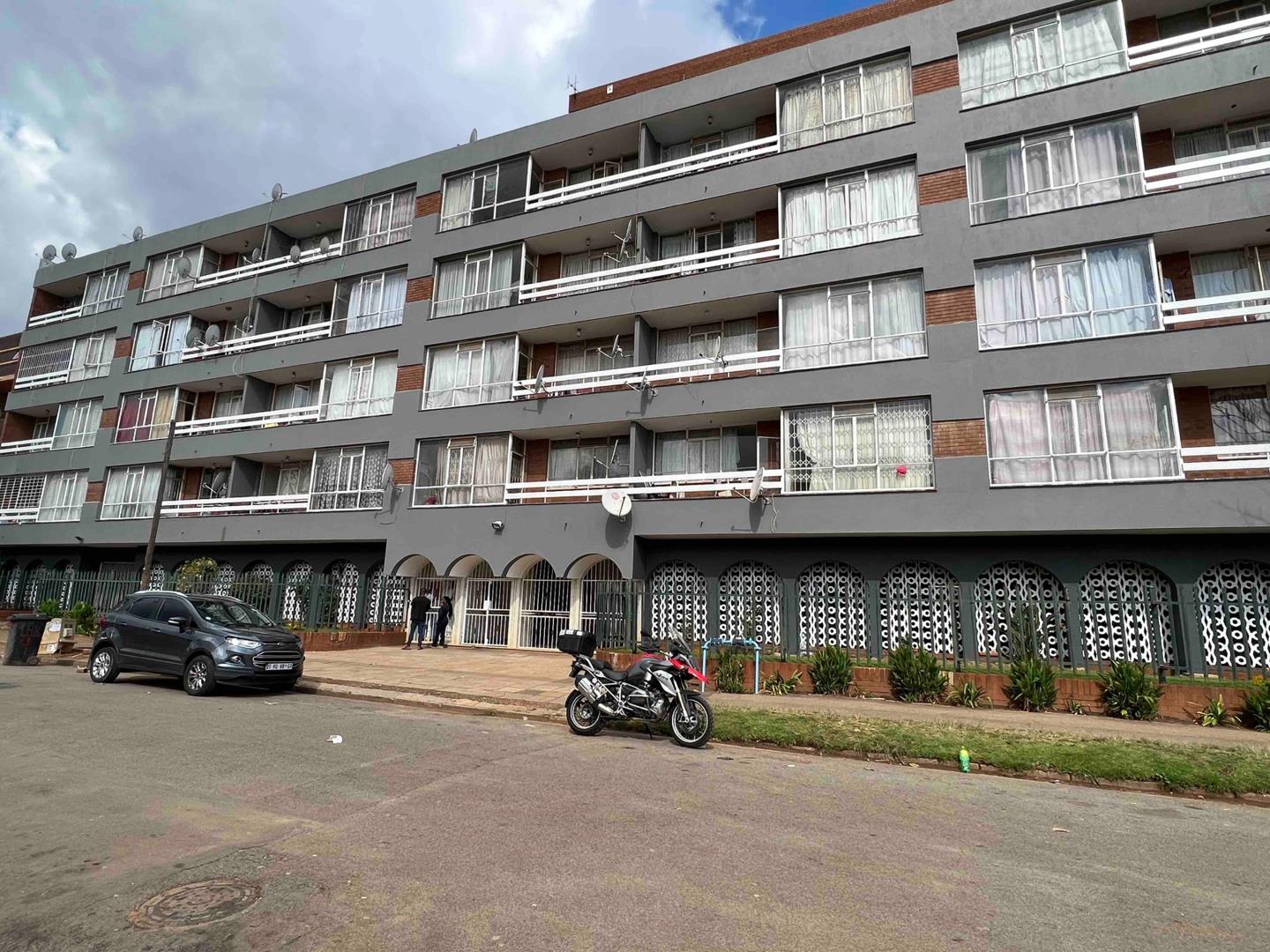 Yeoville Property Apartments / flats for sale in Yeoville