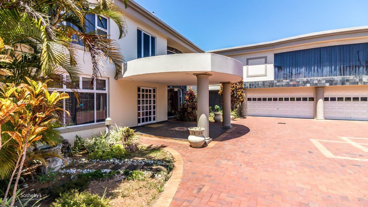 5 Bedroom House for sale in Umhlanga Ridge P24112844389