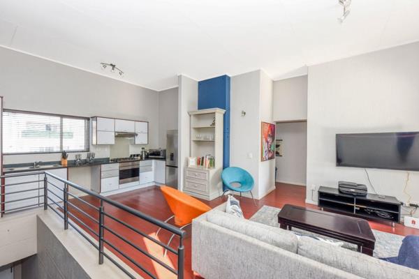 This upstairs apartment is very spacious with high ceilings throughout.  The kitchen ...