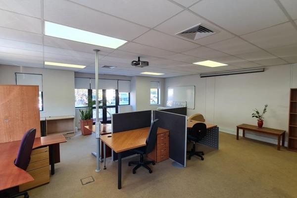 FULLY FURNISHED OFFICE space available to rent in Westlake/Steenberg.
Situated in a ...