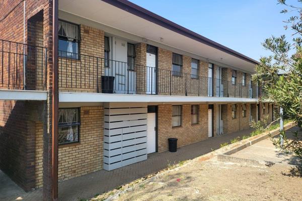 These flats are in a complex that is being renovated and upgraded. At this cheap price, buyers must renovate the interior themselves. ...