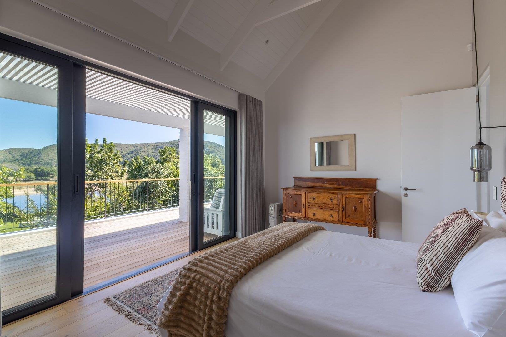 Photo of 5 Bedroom House to rent in Keurbooms