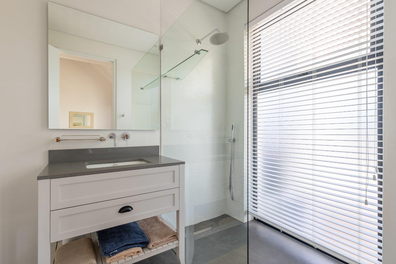 Photo of 5 Bedroom House to rent in Keurbooms