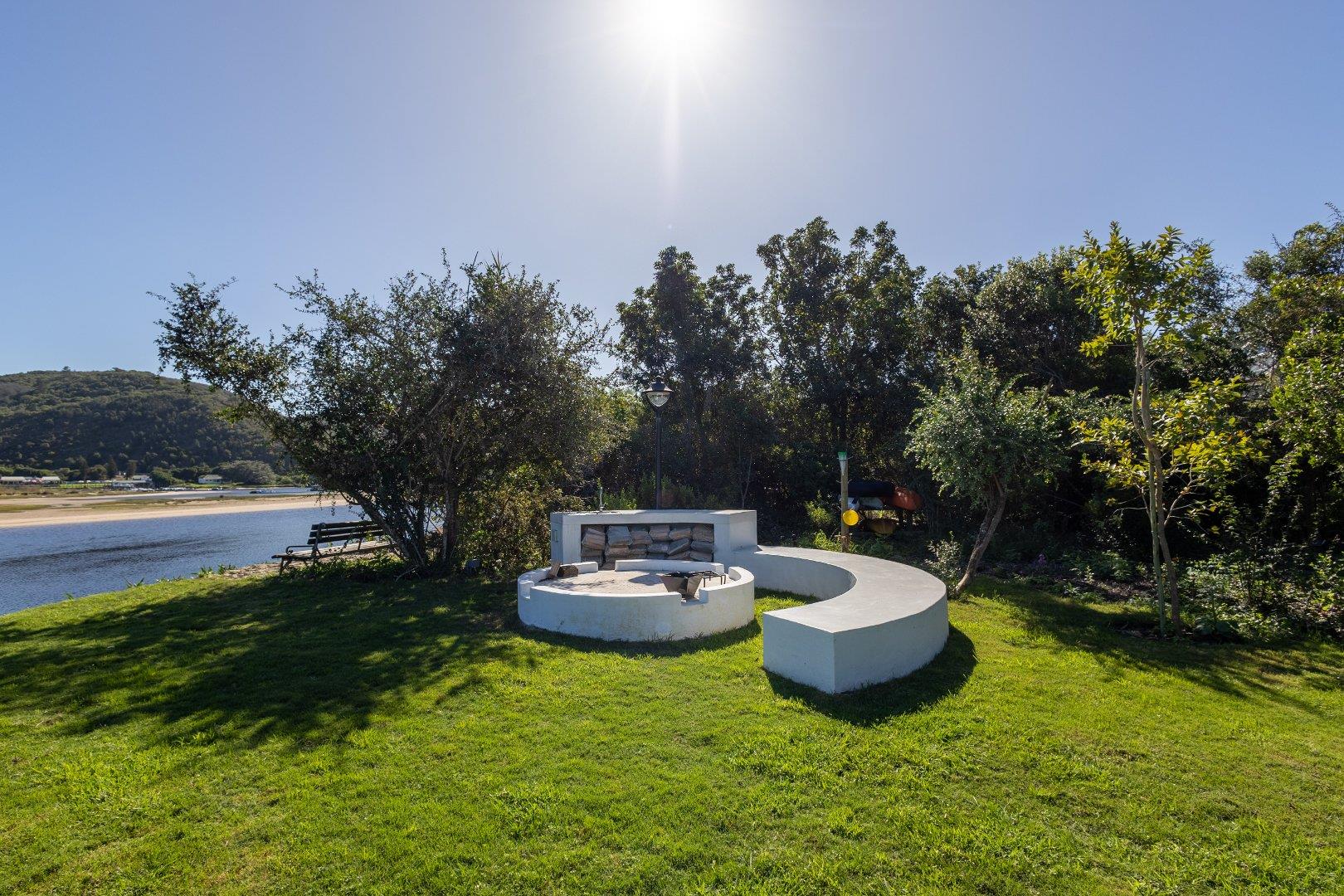 Photo of 5 Bedroom House to rent in Keurbooms