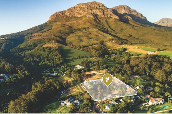 This plot offers a serene retreat with breathtaking views over the picturesque Helderberg Valley and False Bay. Build your dream home ...