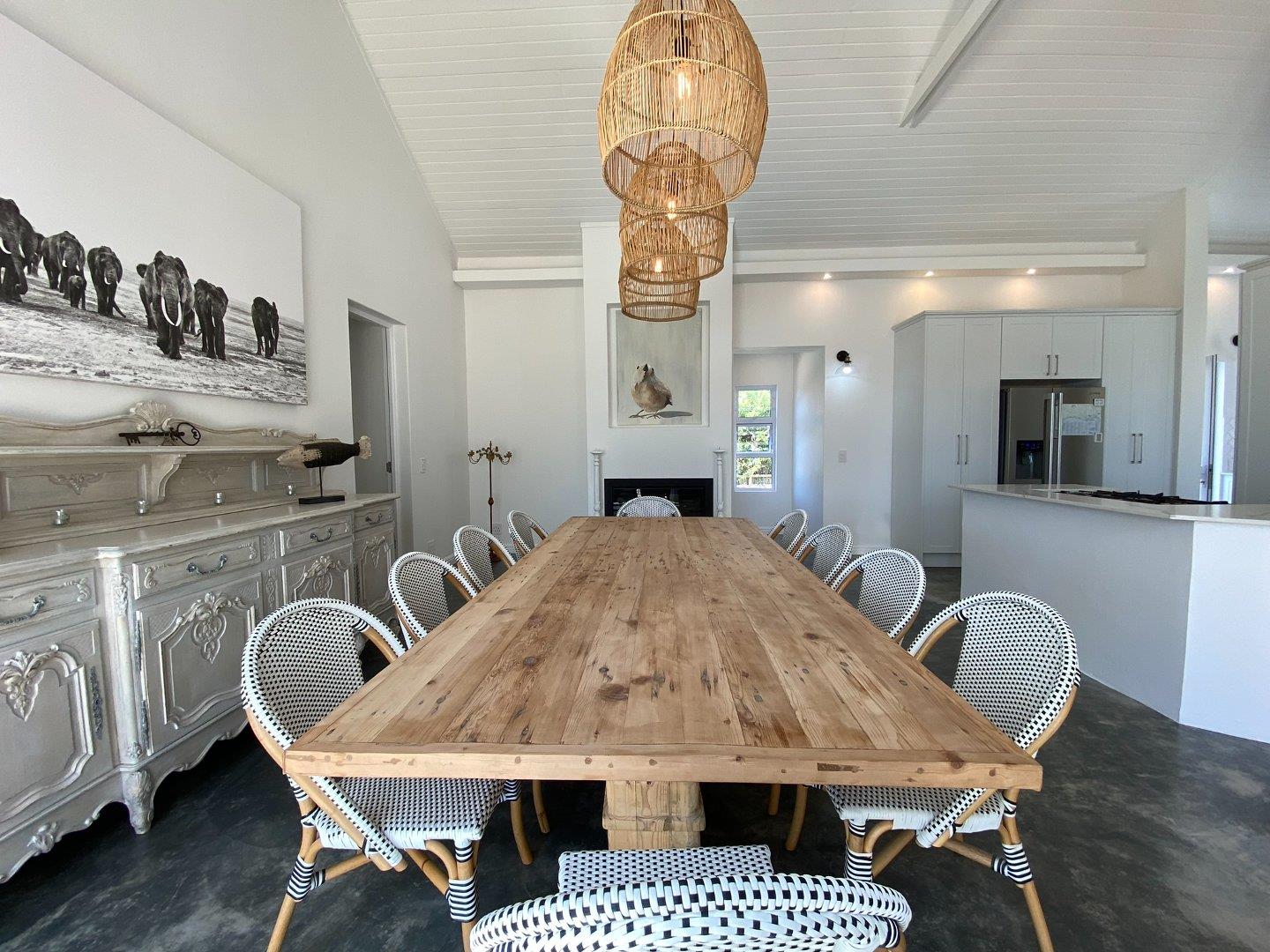 Photo of 5 Bedroom House to rent in Whale Rock