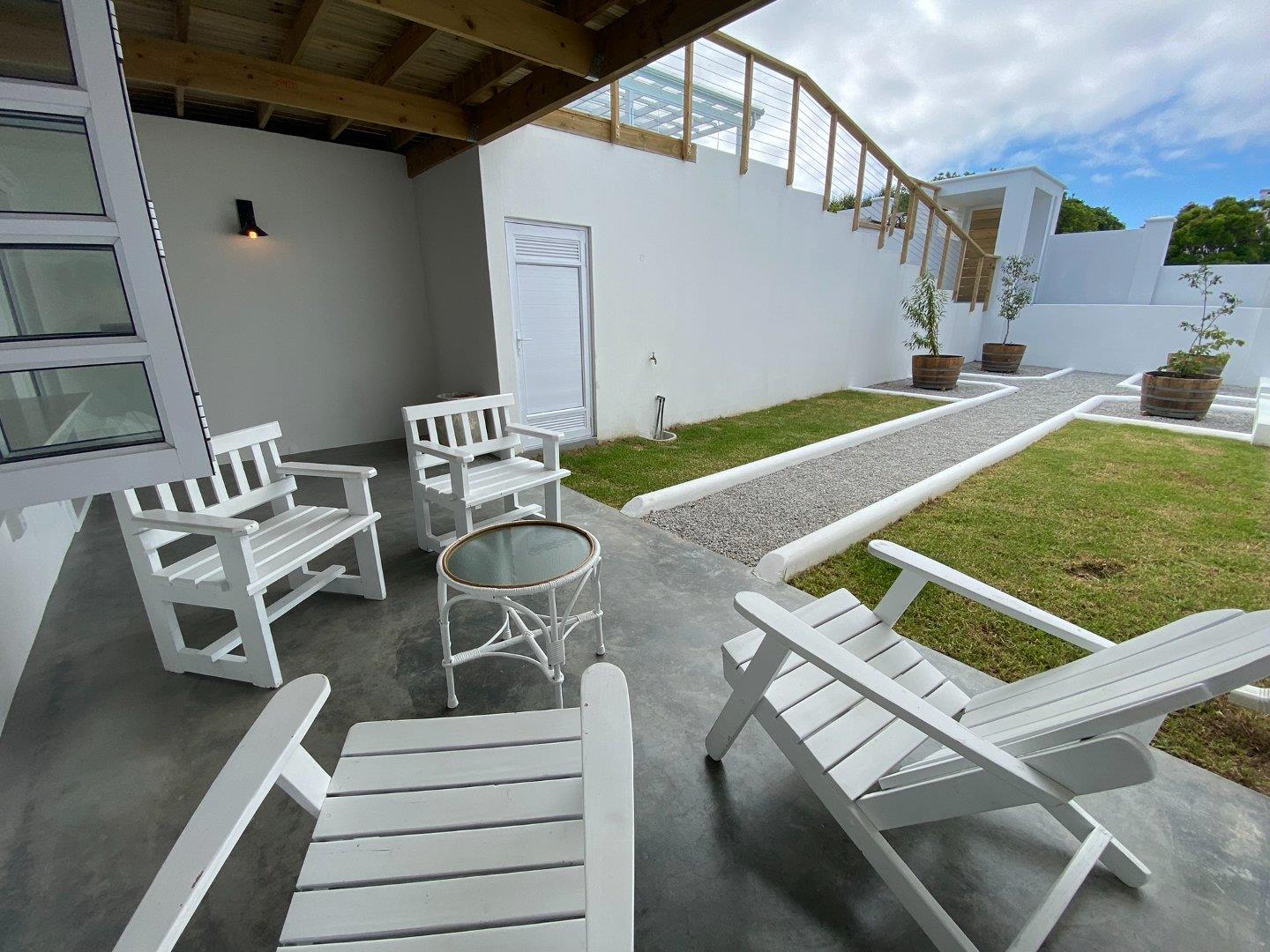 Photo of 5 Bedroom House to rent in Whale Rock