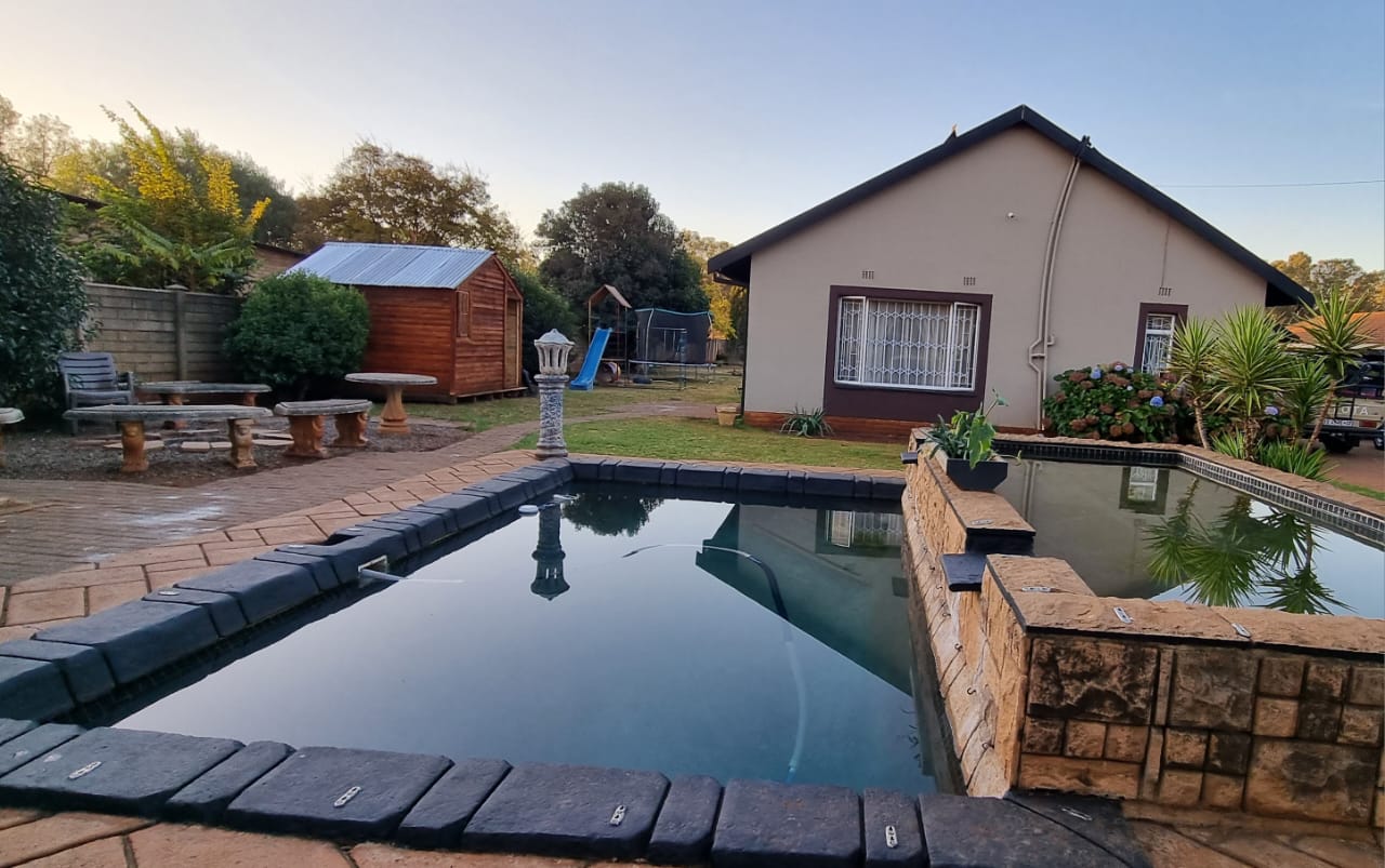 3 Bedroom House for sale in Henley On Klip P24112721933