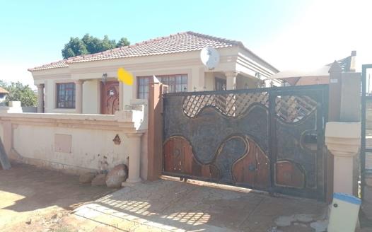 3 Bedroom House for sale in Soshanguve L