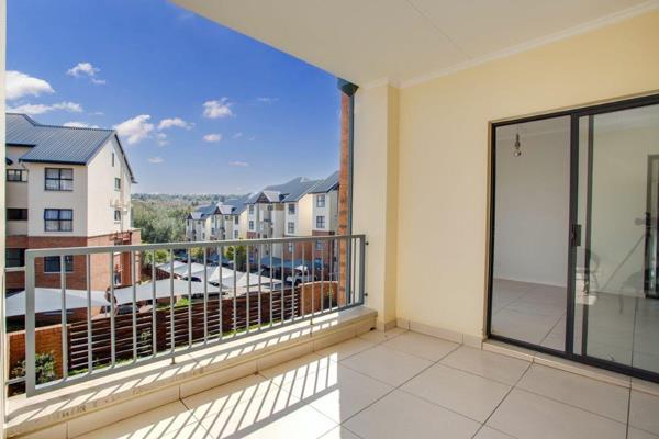 Asking R1 390 000

This north-facing 3-bedroom 2-bathroom apartment offers convenient living for young professionals, families or ...