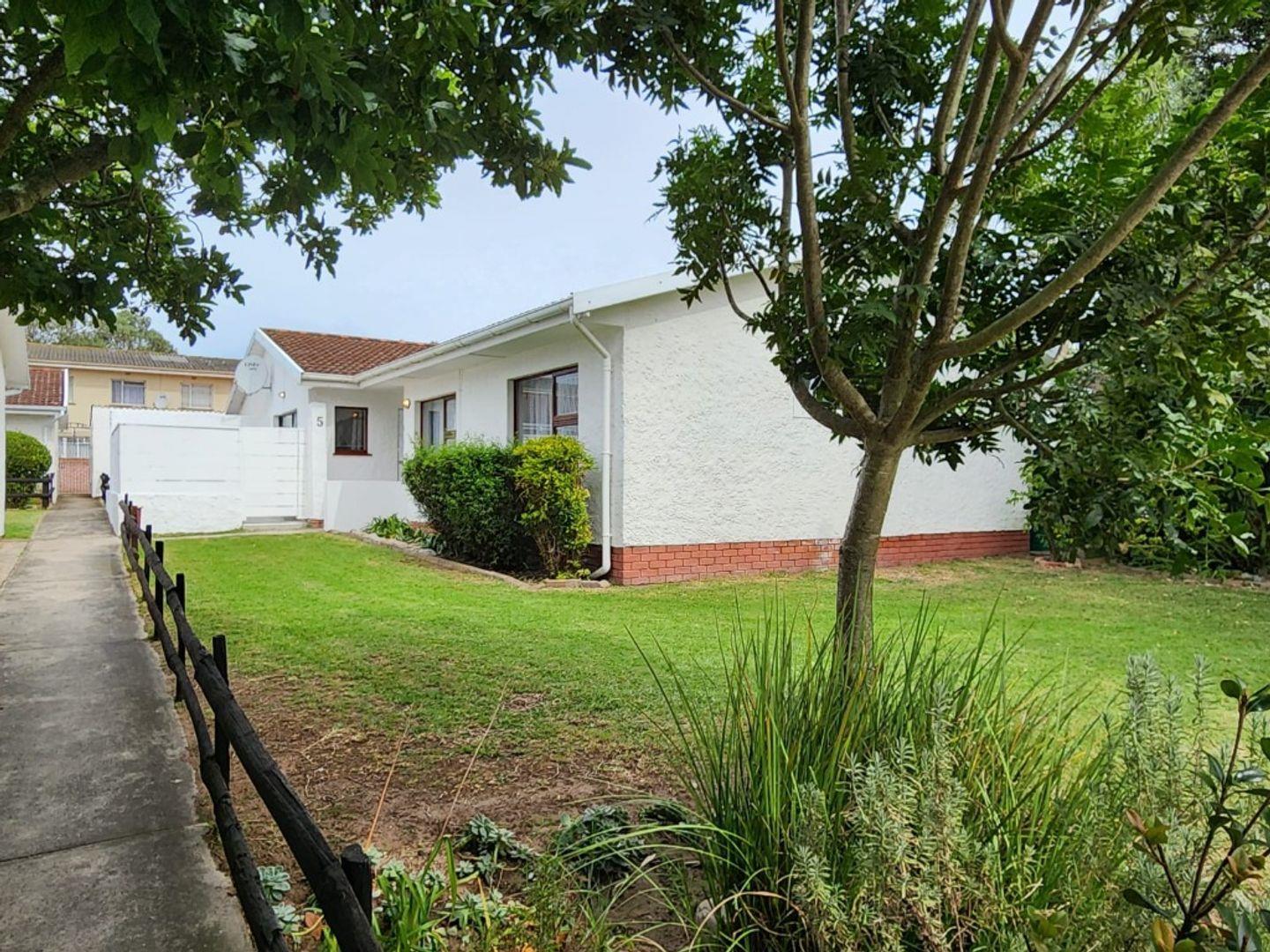 Townhouses to rent in Port Elizabeth Port Elizabeth Property