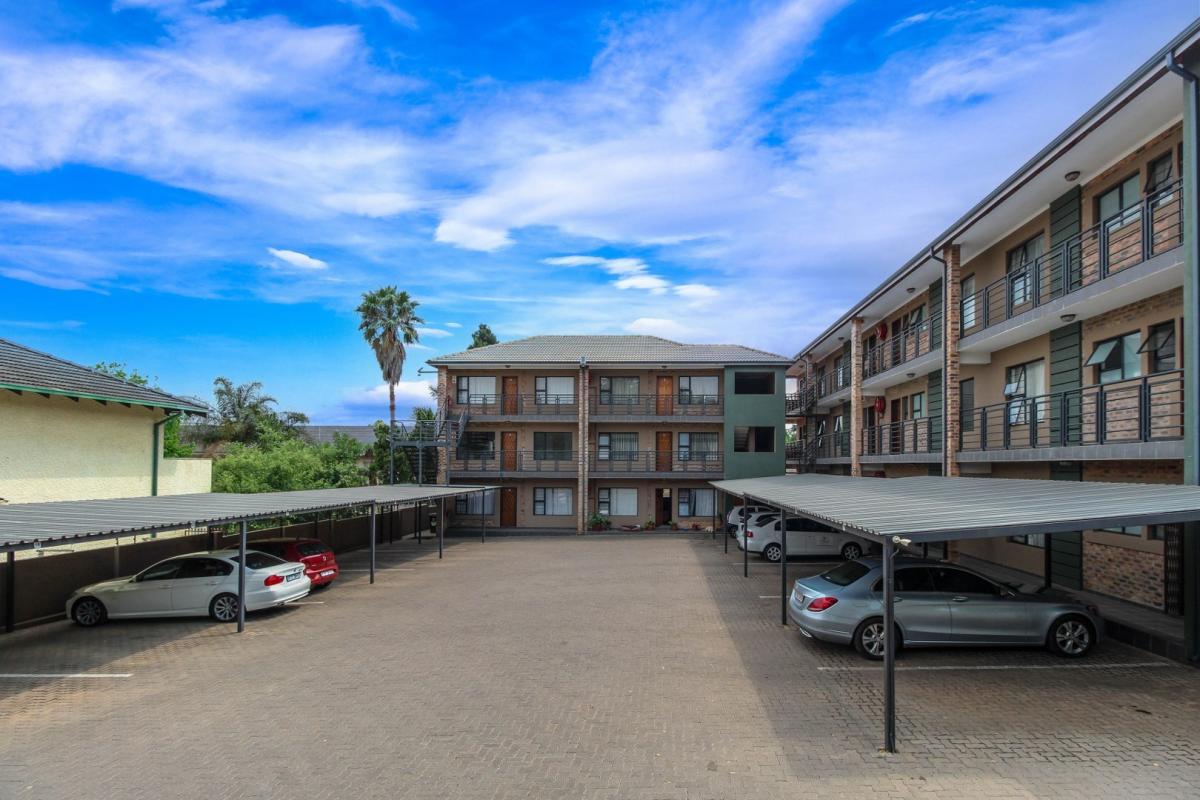 Windsor East Property Property and houses for sale in Windsor East