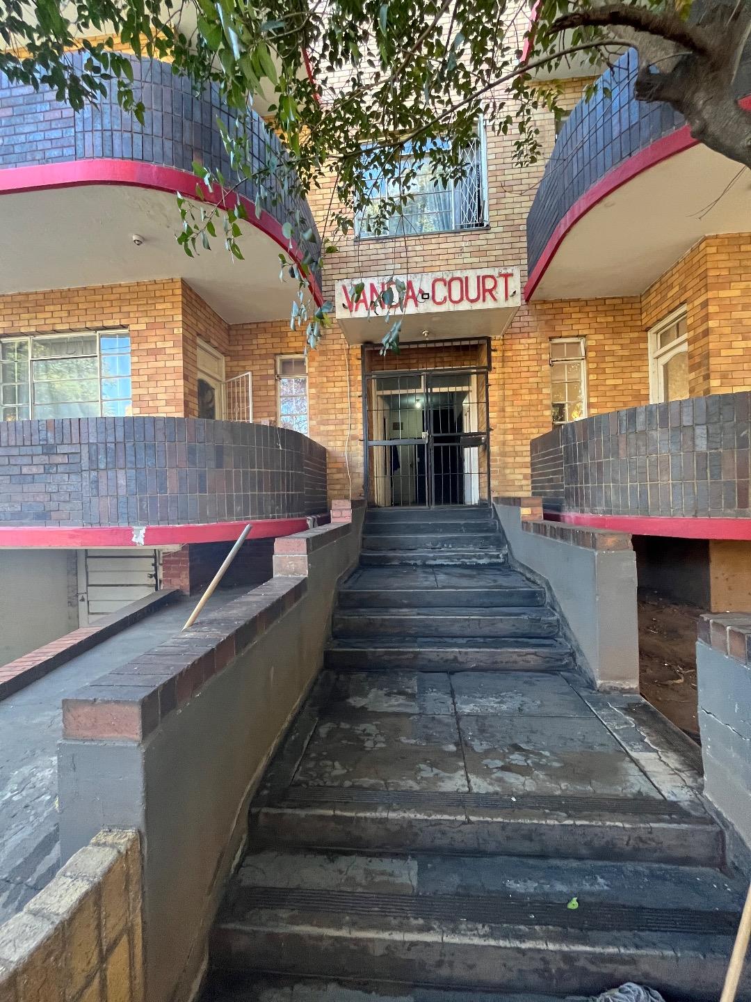 1 Bedroom Apartment / flat to rent in Yeoville - 47 Webb St, Yeoville ...