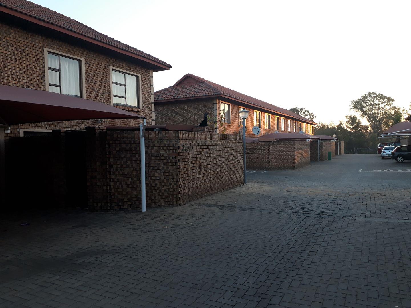 Townhouses to rent in Middelburg, Mpumalanga Middelburg, Mpumalanga