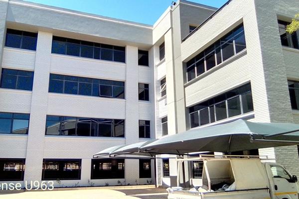 799 Sqm Furnished Call Centre/Offices to rent in Sunninghill. With various stations, a boardroom, reception, meeting room &amp; ...