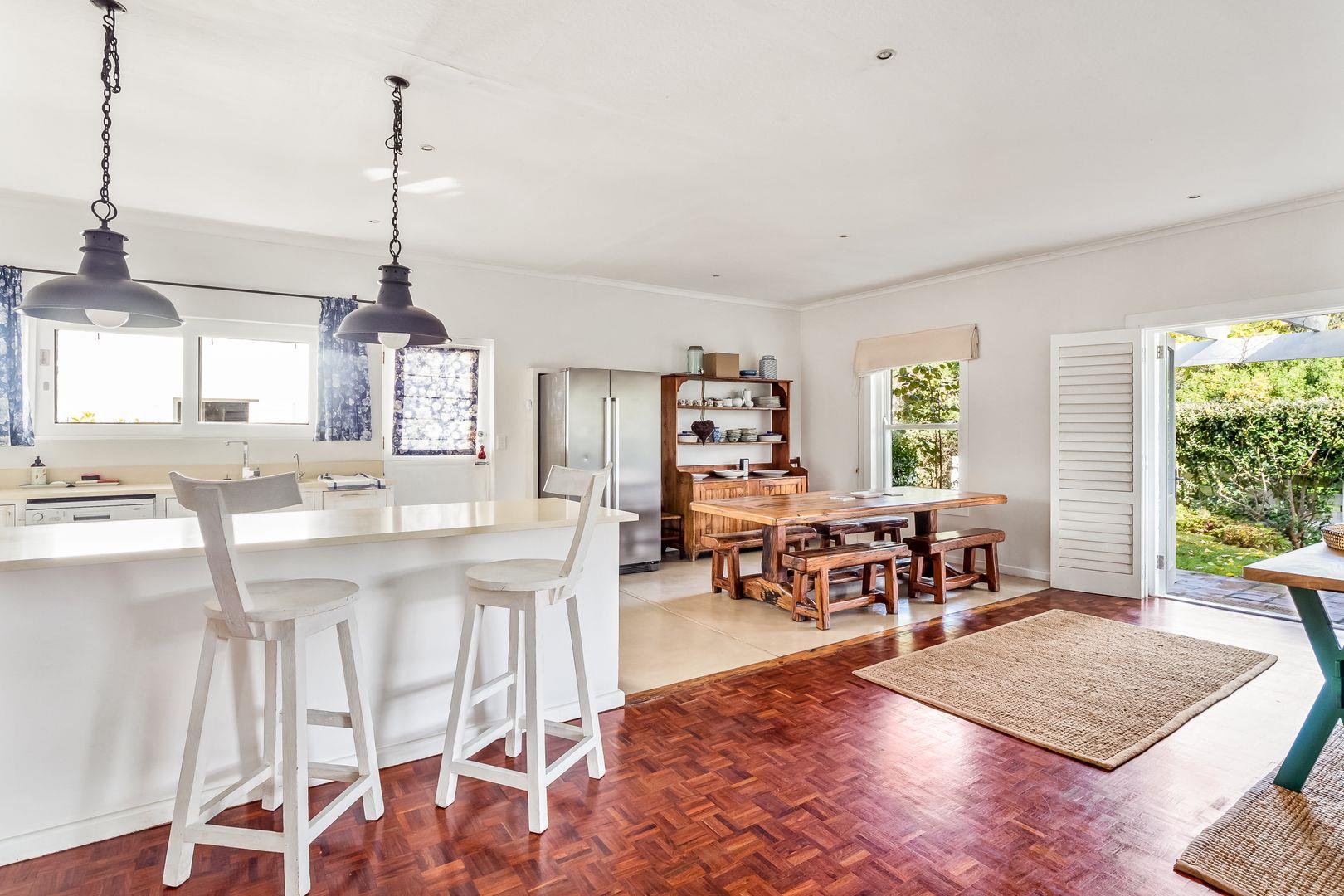 Photo of 3 Bedroom House to rent in Leisure Isle