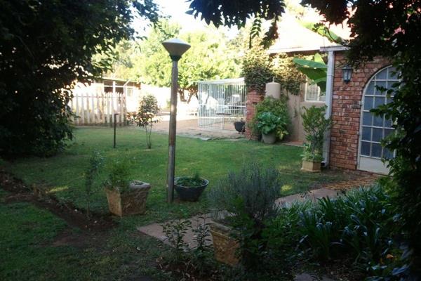 Embrace the incredible potential of this exceptional small holding just outside Potchefstroom. Situated in a prime location, this ...