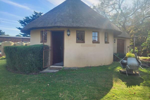 This lovely cottage is situated on a corner stand with various other units and suitable for a single person or young couple (no kids). ...