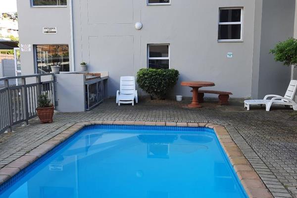 Boland Park holiday flat still available for the season.

Two bedrooms with a full ...